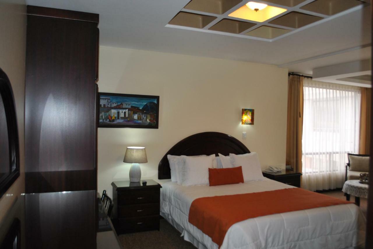 Mak Inn House Латакунґа Екстер'єр фото