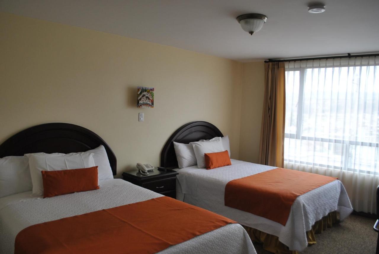 Mak Inn House Латакунґа Екстер'єр фото